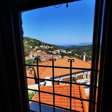 Traditional Stone Holiday home Agios Andreas (Magnesia)