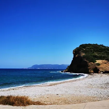 Traditional Stone Agios Andreas (Magnesia)